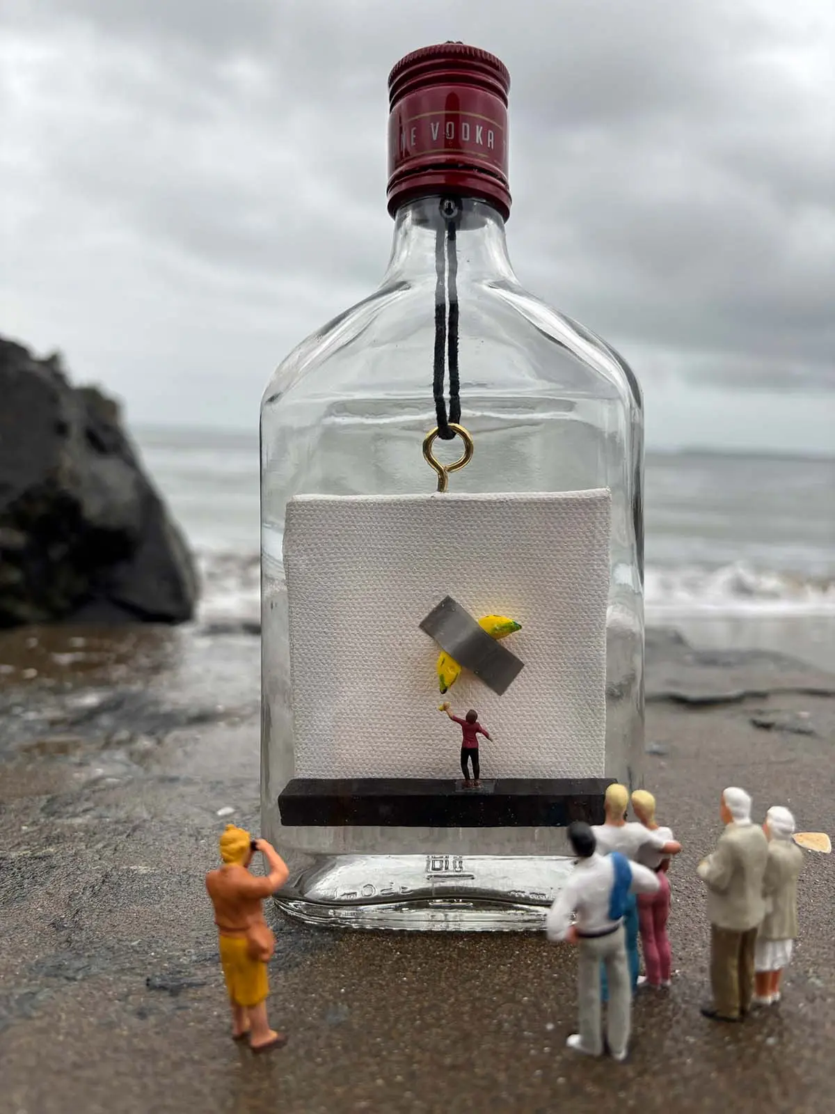 Modern Art, contemporary NZ art by Mini Curiosities